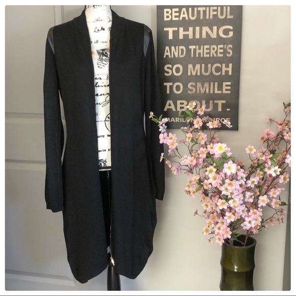 Calvin Klein Jackets & Blazers - 💕Cool Calvin Klein Long Zipper Jacket💕